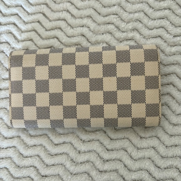 Louis Vuitton Damier Azur Sarah Wallet – Authentic, Excellent Condition, CA4088 - Picture 2 of 11